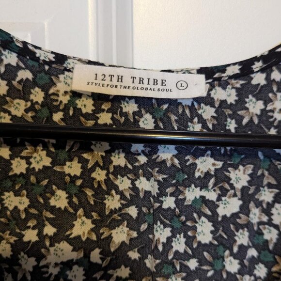 12th Tribe Corrine Black Floral Maxi Dress - Size Large - Picture 5 of 5